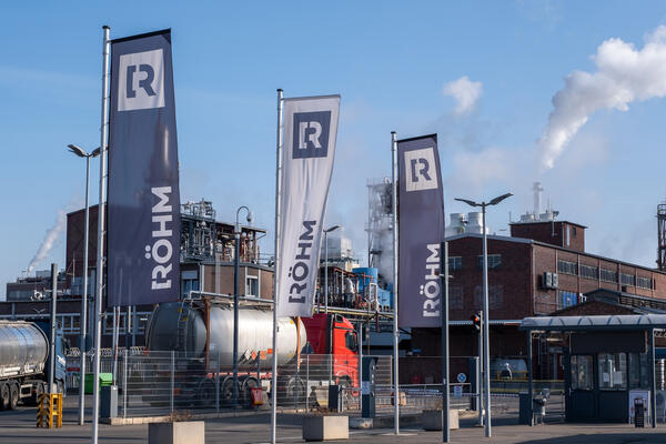 Bild vergrößern: Röhm production site in Worms